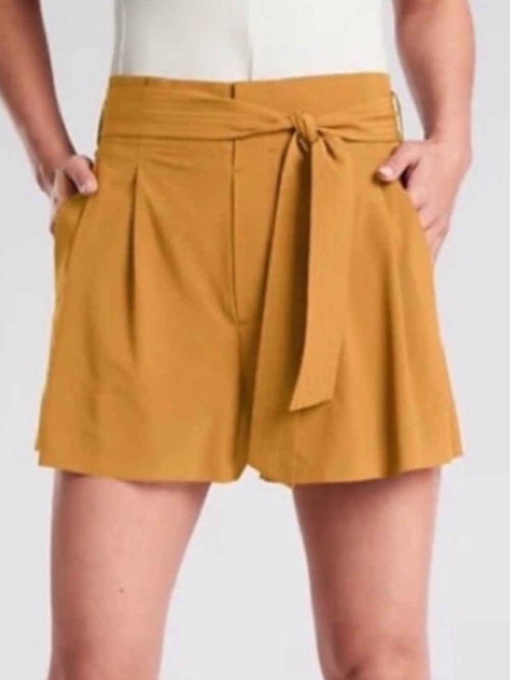 Athleta Skyline Short II‎ Tuscan Gold Size 2 Women’s
